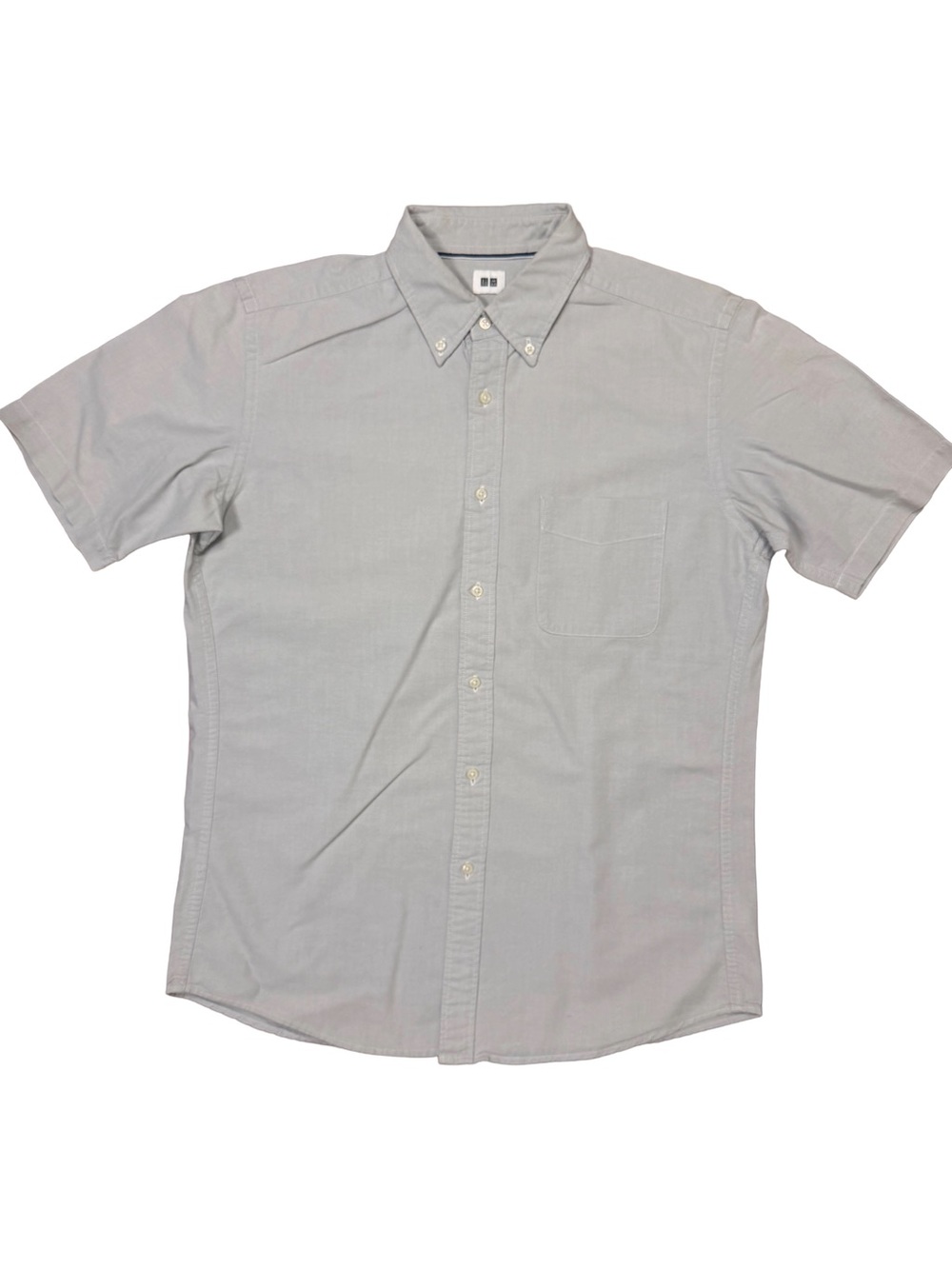 Uniqlo Light Gray Short Sleeve Pocket Button-Down Shirt